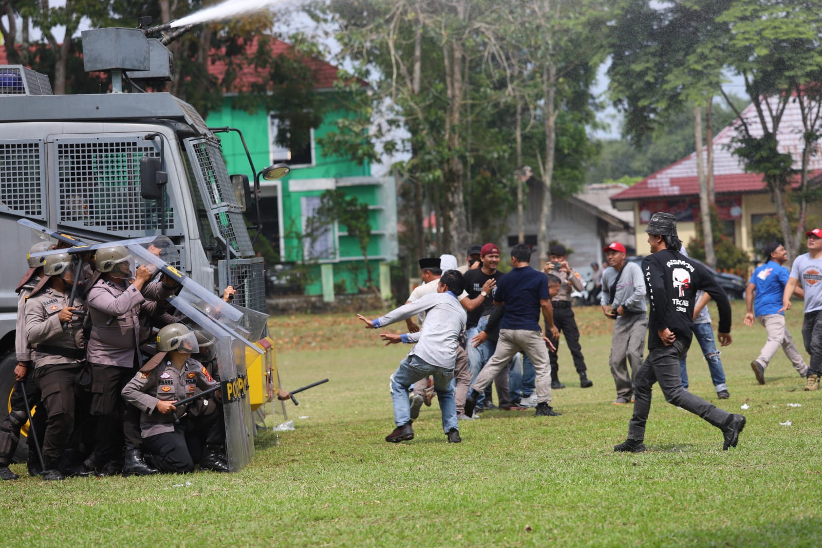 Polres Lambar Gelar Sispamkota, Pemkab Ingin Pemilu 2024 Aman