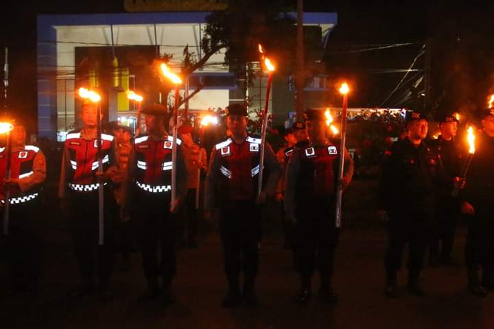 Upacara Taptu dan Pawai Obor Meriahkan Peringatan Detik-Detik Kemerdekaan di Lampung Utara