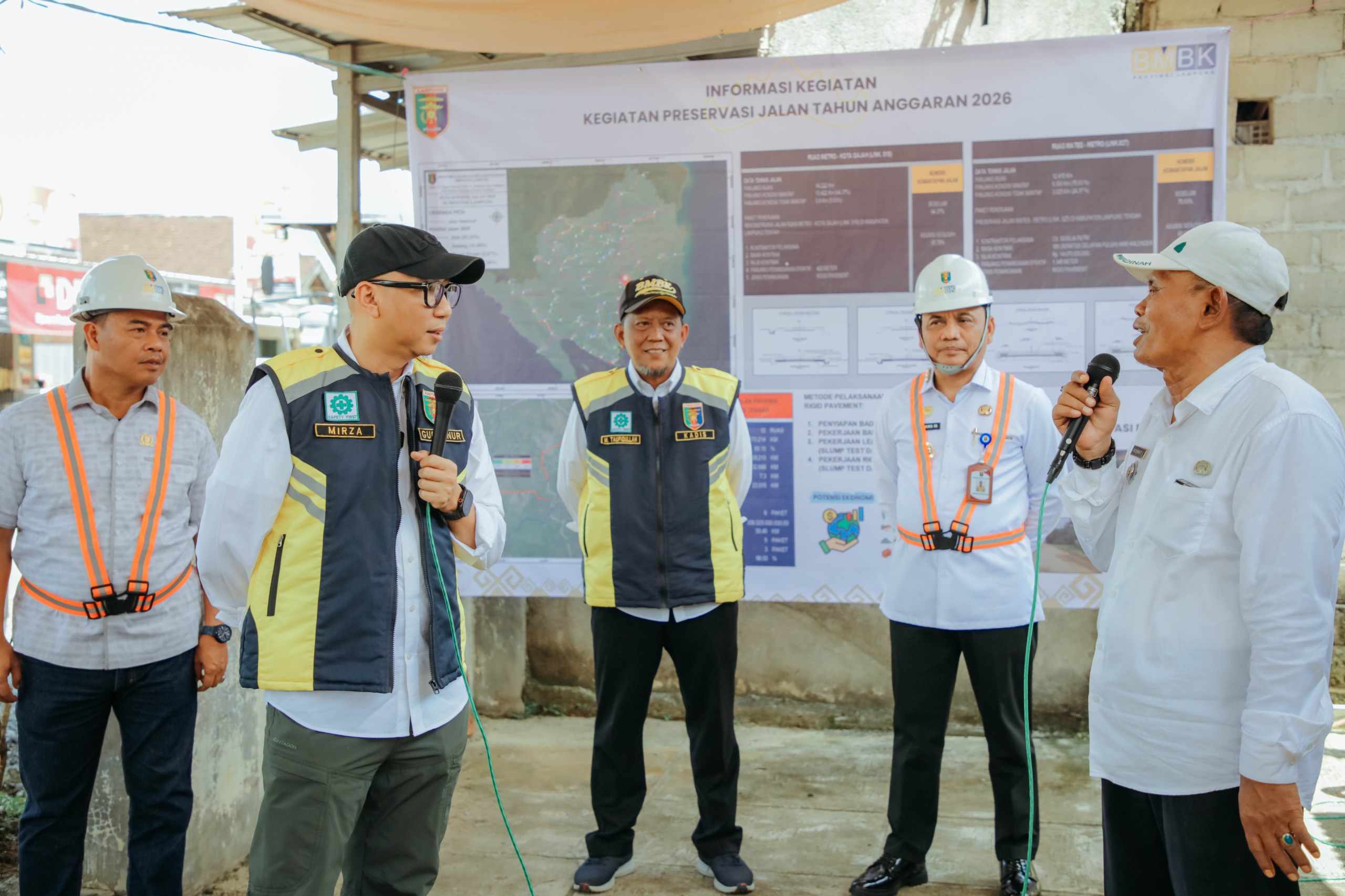 Proyek Jalan Wates–Metro Rp14,67 Miliar, Gubernur Mirza Tekankan Kualitas