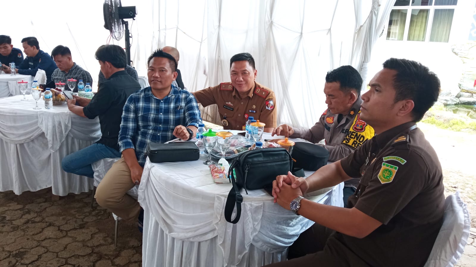 Kabag Ops Polres Lampung Utara Hadiri Rapat Koordinasi Persiapan Distribusi Logistik Pilkada 2024