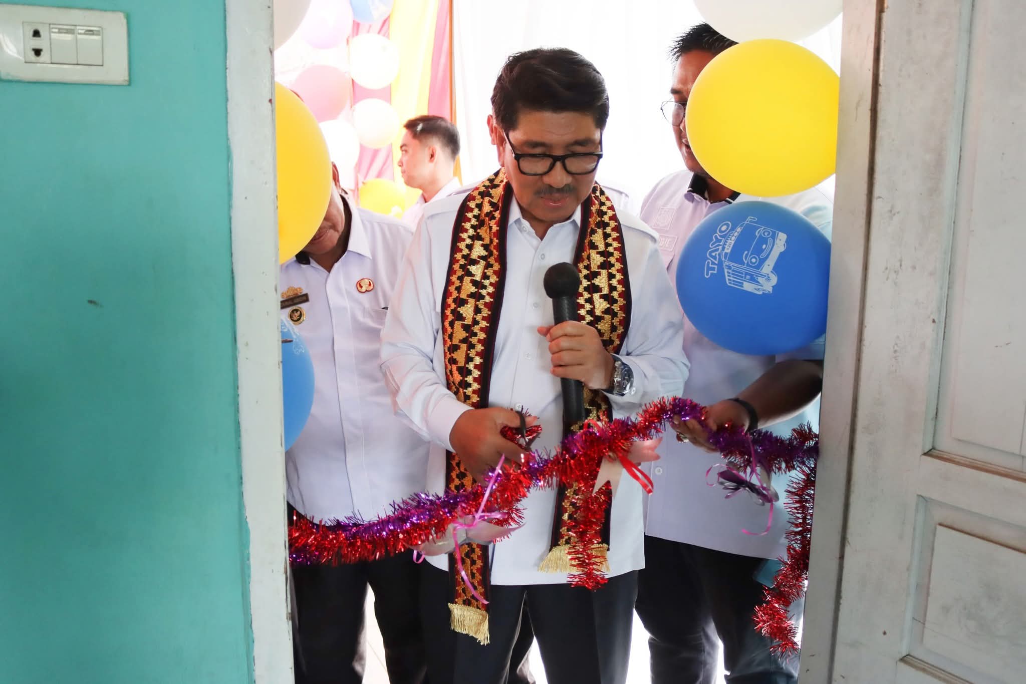 Bupati Lampung Utara Resmikan Sekolah Lansia Mawar Di Desa Candimas, Kotabumi