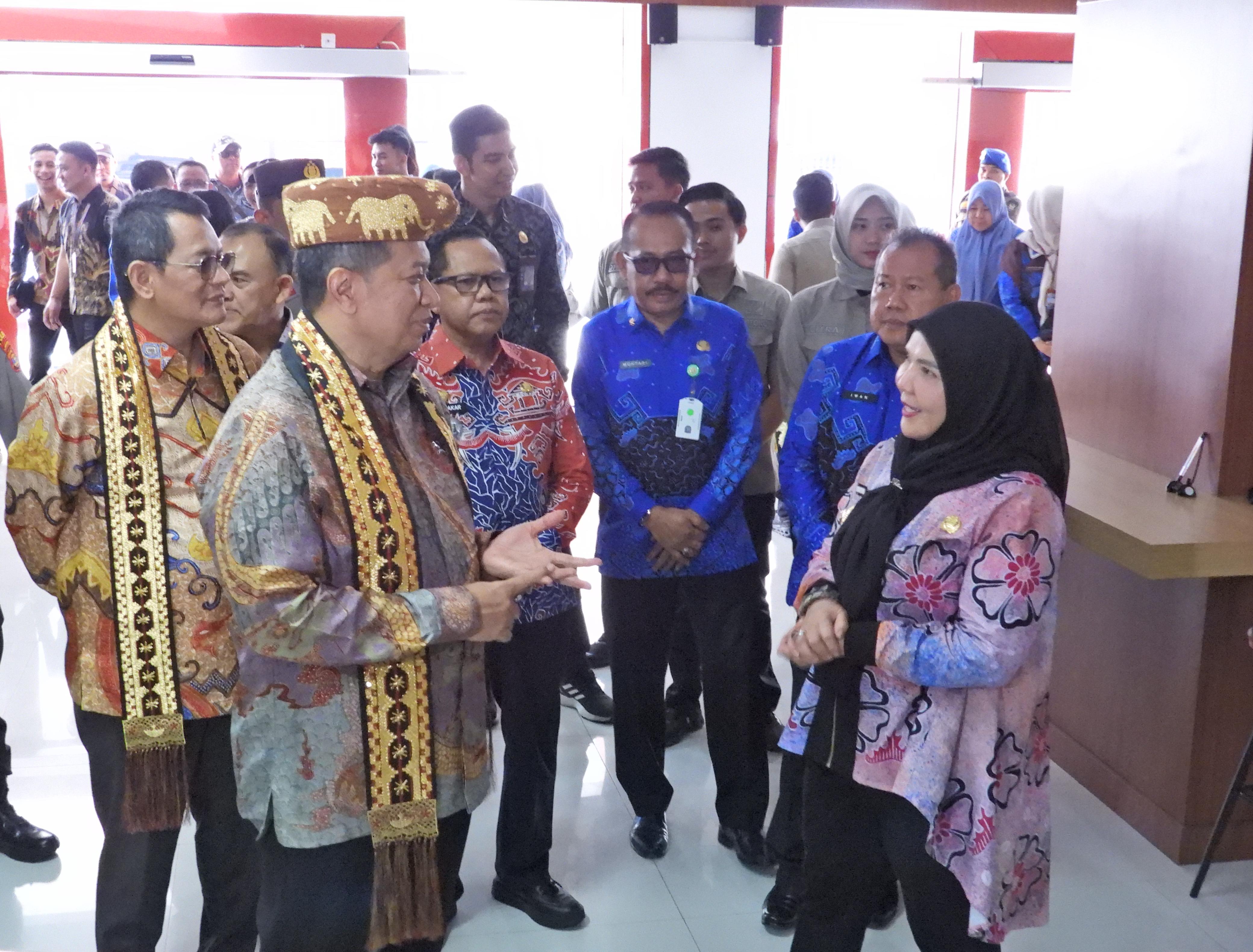 Kunjungi Mal Pelayanan Publik Bandar Lampung, Wamenpan RB Apresiasi Digitalisasi Layanan