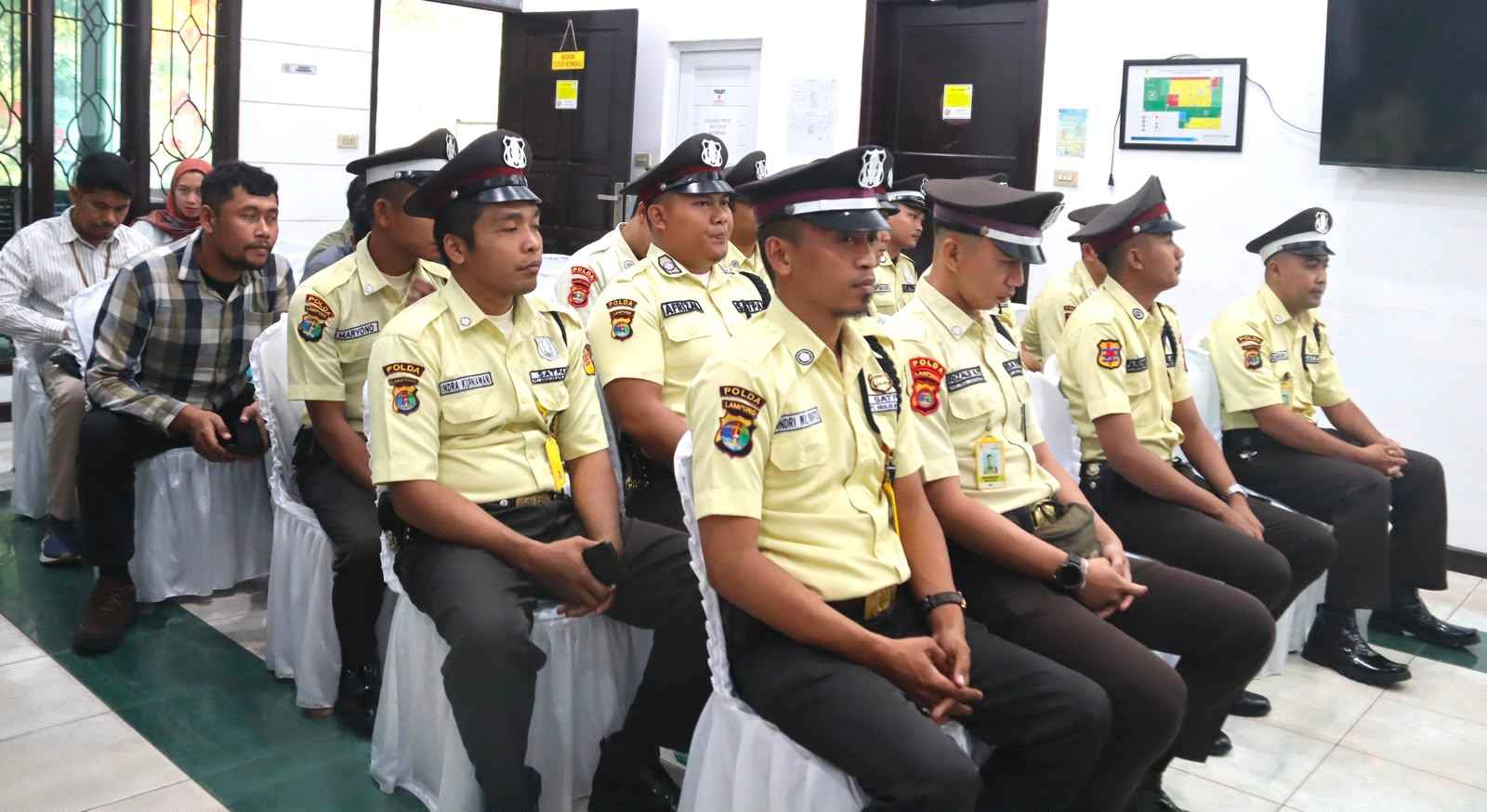 UP3 Pringsewu Perkuat Satpam sebagai Garda Terdepan Pelanggan
