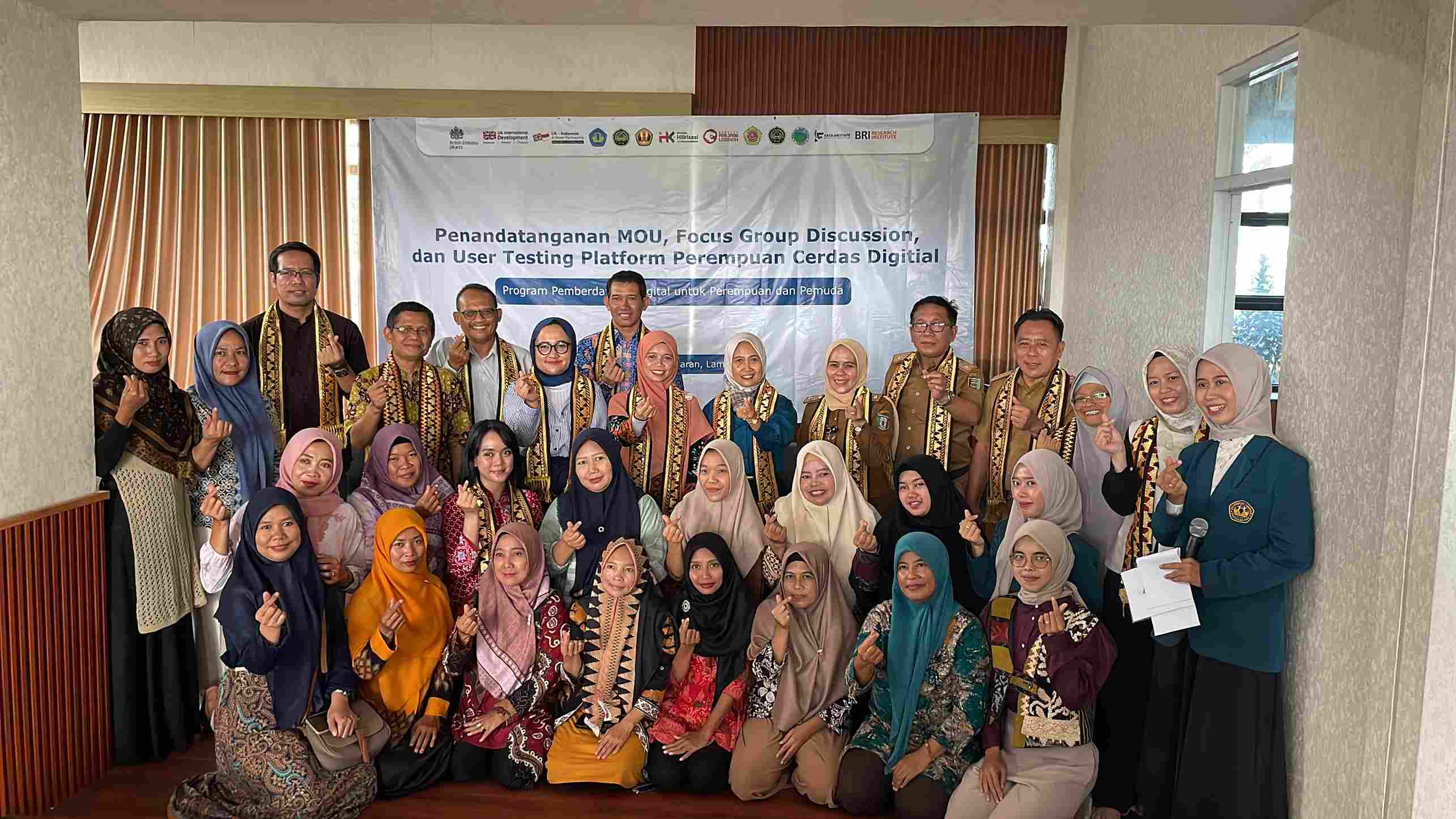 Perempuan Cerdas Digital: Harapan Baru UMKM Pesawaran dan Pringsewu di Era AI