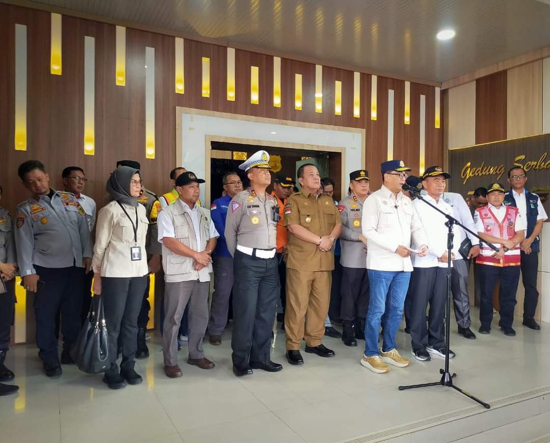 Gubernur Arinal Dampingi Menko PMK dan Menhub Pada Rakor Penanganan Arus Balik Idul Fitri