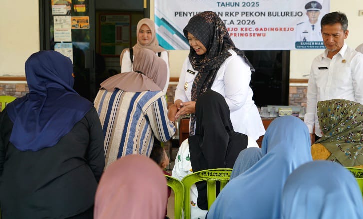 Bupati & Wabup Pringsewu Tinjau Pembagian Paket MBG Ibu Hamil, Menyusui & Balita