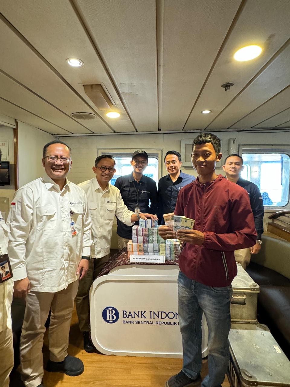 BI Lampung Layani Penukaran Uang di Kapal Penyeberangan Bakauheni-Merak