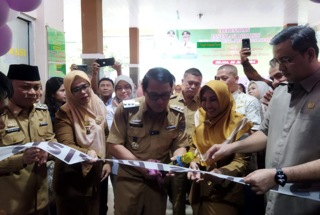 Wali Kota Metro Resmikan Instalasi Dialisis RSUD Ahmad Yani