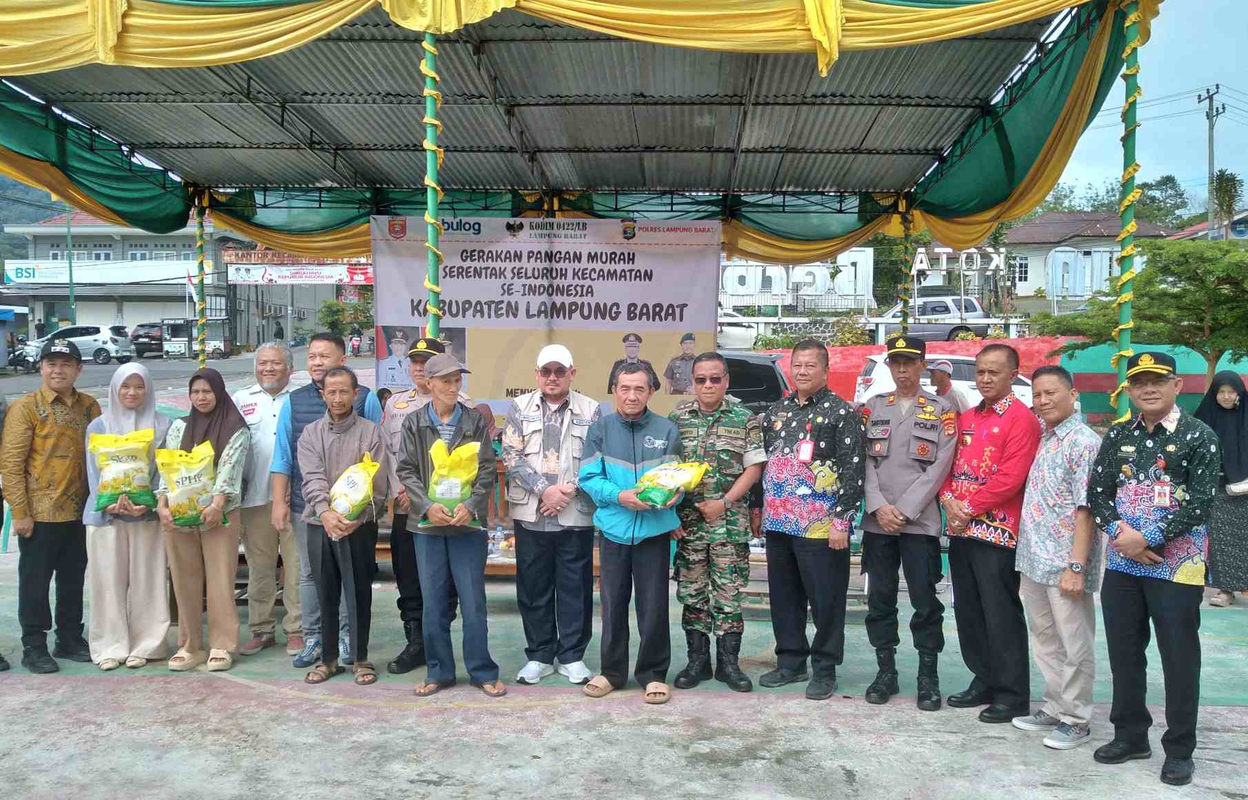 Pemkab Lambar Turut Serta Dalam Gerakan Pangan Murah Serentak
