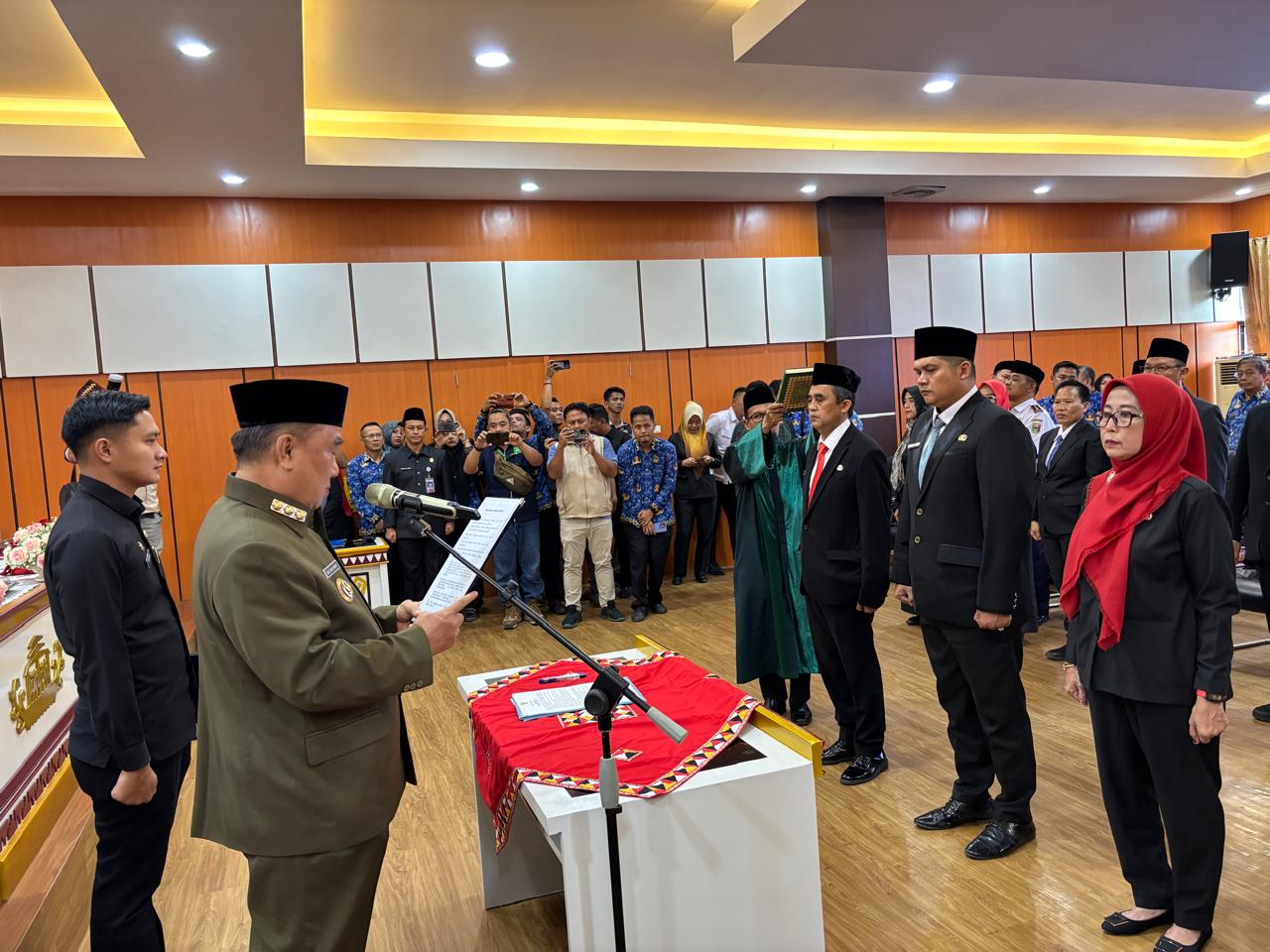 Bupati Saleh Kembali Rolling Pejabat, Dua Kadis Turun Jadi Kabid
