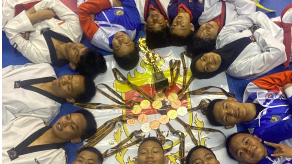 Taekwondo Lamsel Berjaya di Yogyakarta Bawa 13 Medali