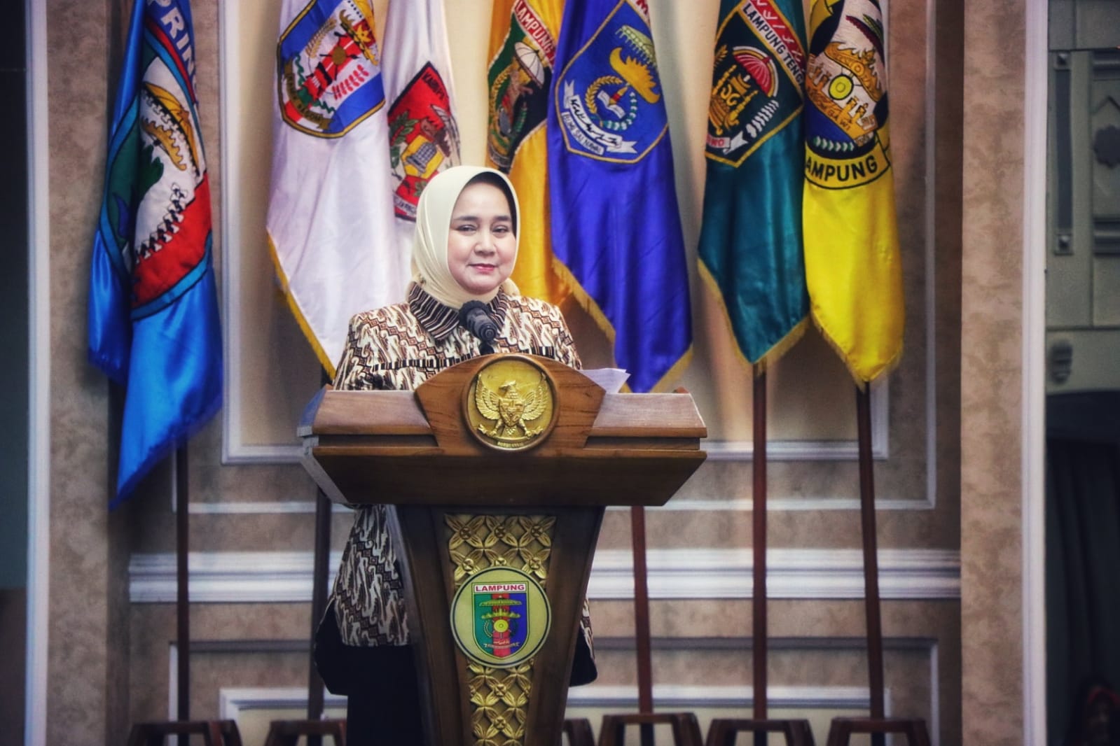 Ketua TP PKK Provinsi Lampung Buka RAker IKA Smansa