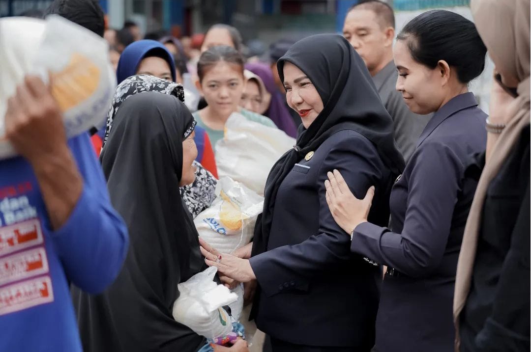 Pemkot Bandar Lampung Salurkan Bantuan Beras Bapanas Periode Juni 2024 ke 61.816 KPM 