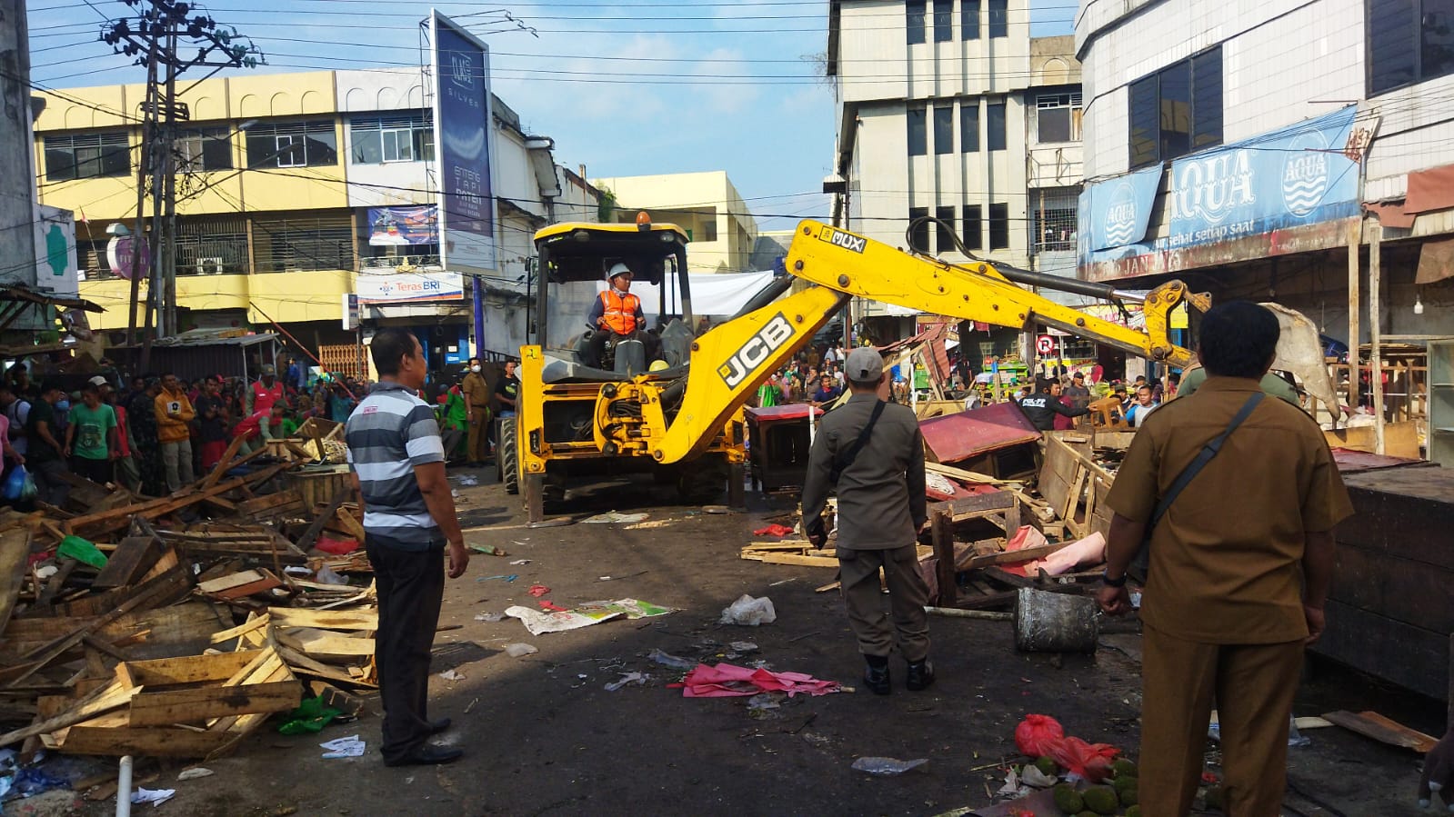 Relokasi Pedagang Pasar Pasir Gintung Berjalan Lancar