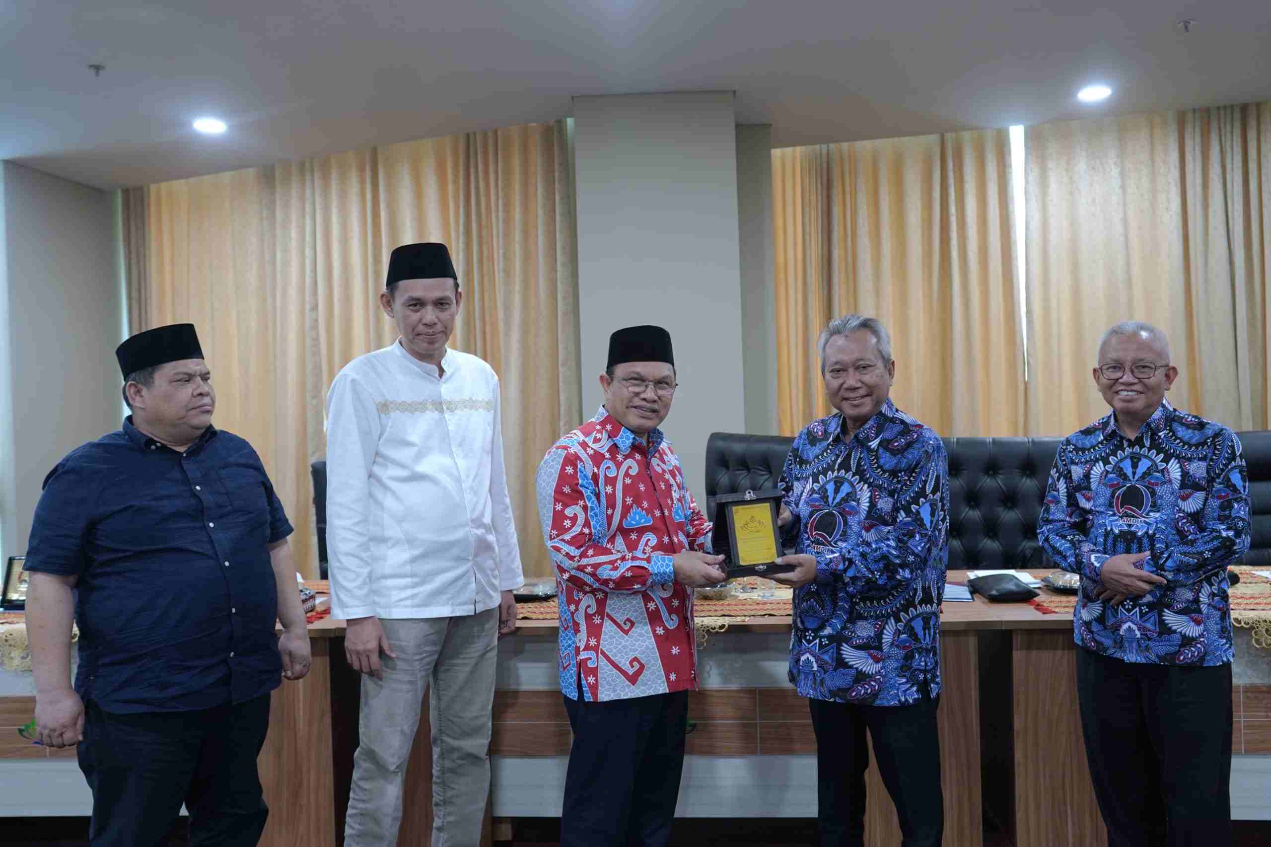 Monev Akreditasi, Asesor LAMDIK Apresiasi Perkembangan UIN RIL