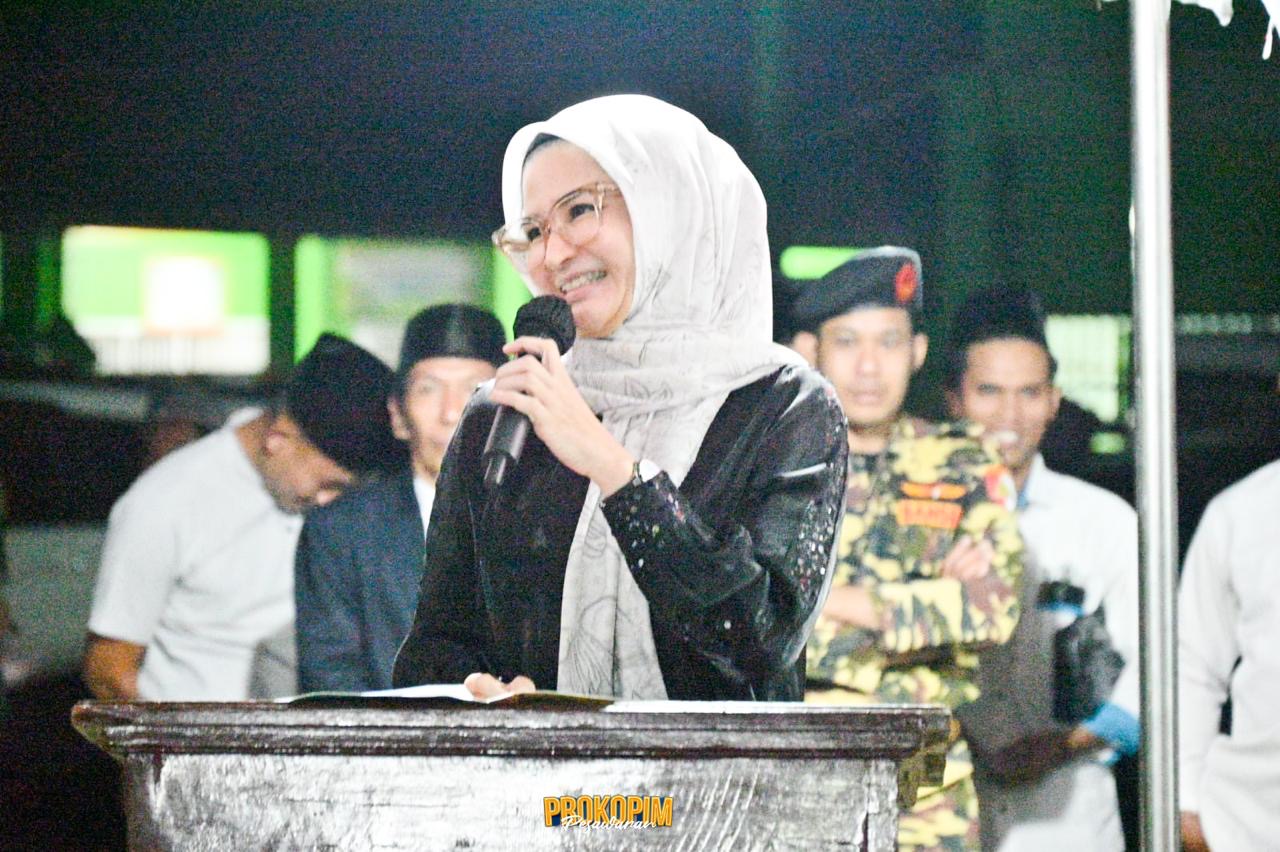 Sambut HUT Pesawaran ke-17 dan HUT RI ke-79, Nanda Indira Hadiri Semarak Kedondong Bersholawat