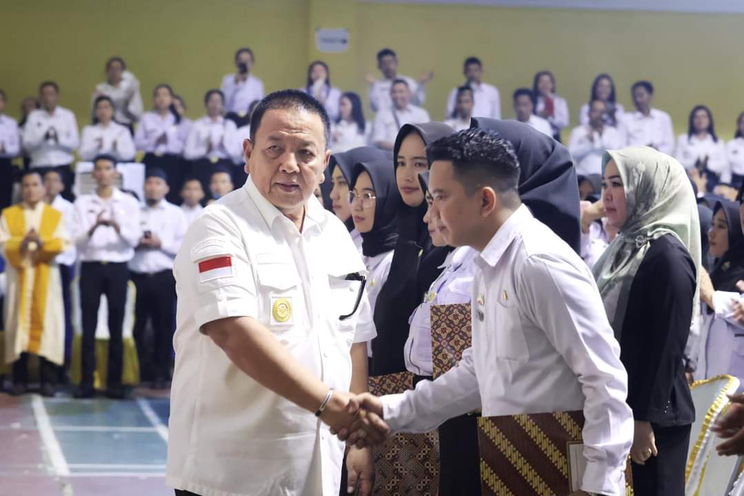 Gubernur Arinal Serahkan 5377 SK PPPK Pemprov Lampung