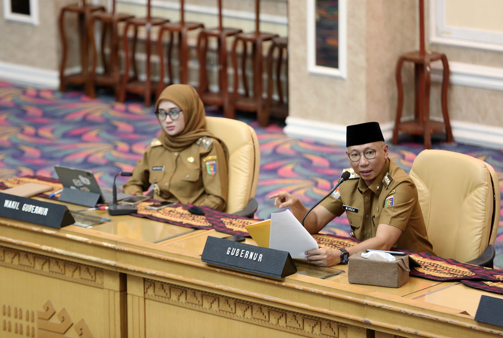 Pimpin Briefing Perdana, Gubernur Rahmat Mirzani Djausal Sampaikan 18 Program Kerja 