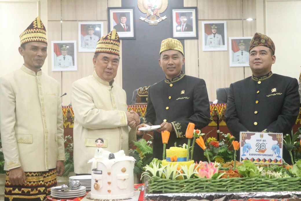 Hadiri Rapat Paripurna Istimewa HUT Ke 28 Tanggamus, Bupati: 'PR' Kita Masih Banyak