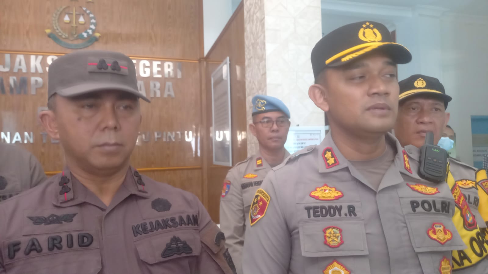 Ada apa! 9 Oknum polres Lampura di Periksa Bid Propam Polda Lampung.