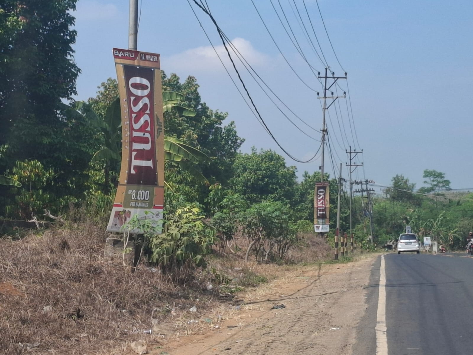 Reklame Iklan Rokok di Duga Tak Memiliki Izin: Warga Minta Stop Pendistribusian di Lampura! 