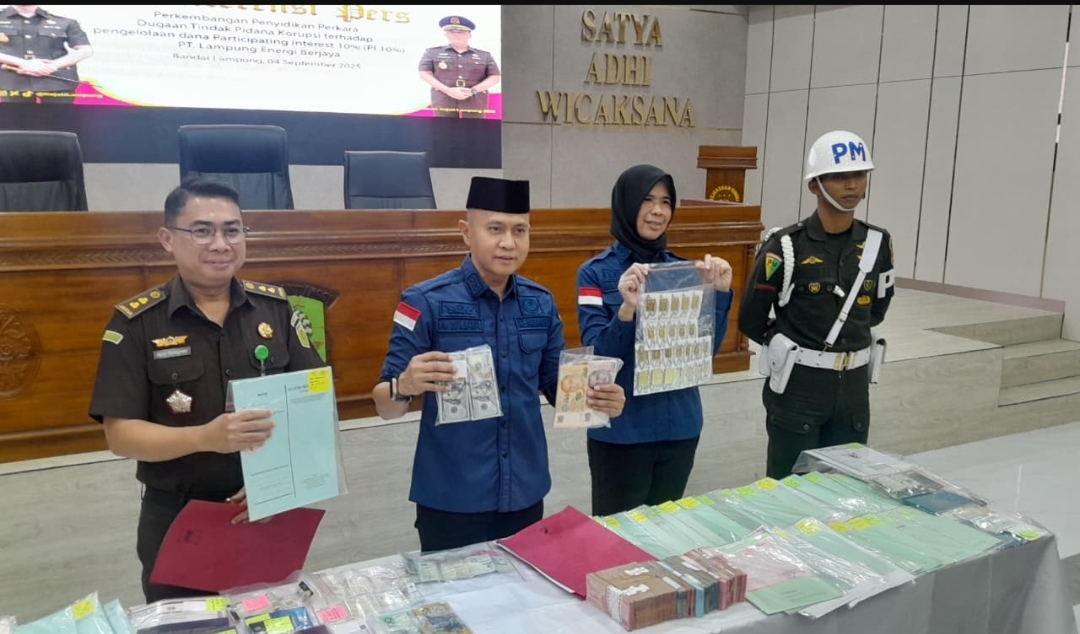 Mantan Gubernur Lampung Diperiksa Kejati, Aset 38,5 Miliar Terkait Dugaan Korupsi Disita