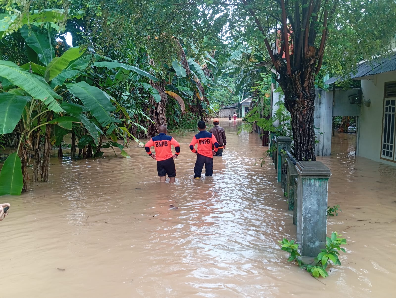 Puluhan Rumah di Lampura Terendam Banjir,  BPBD Imbau Warga Waspada 