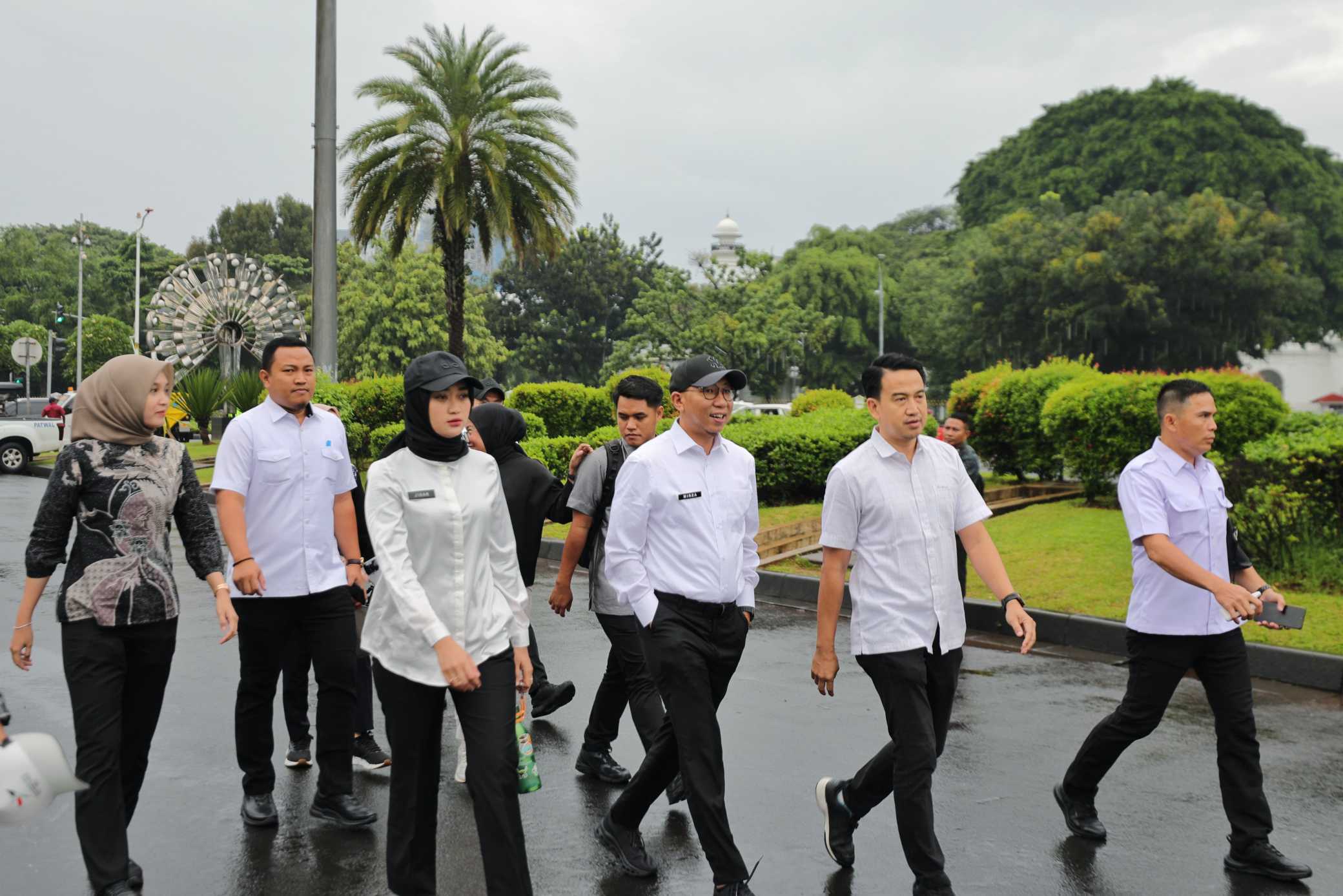 Hujan Mengguyur, Mirza-Jihan Tetap Semangat Ikuti Gladi Bersih