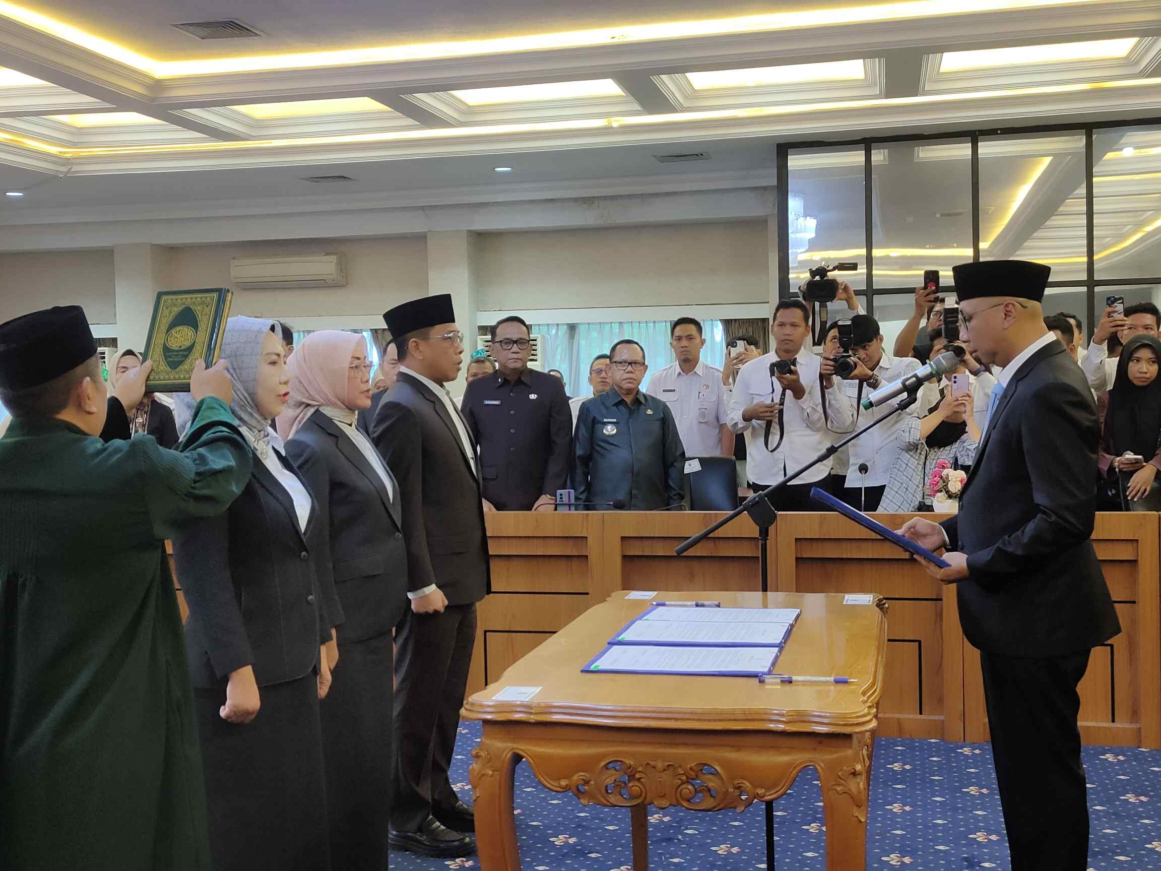 Gubernur Mirza Lantik 3 Pejabat Eselon II, Descatama Digeser Sebagai Sekwan