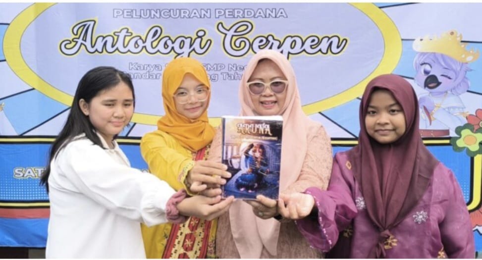 SMPN1 Bandar Lampung Memperingati Hari Sumpah Pemuda dan Bulan Bahasa 2025