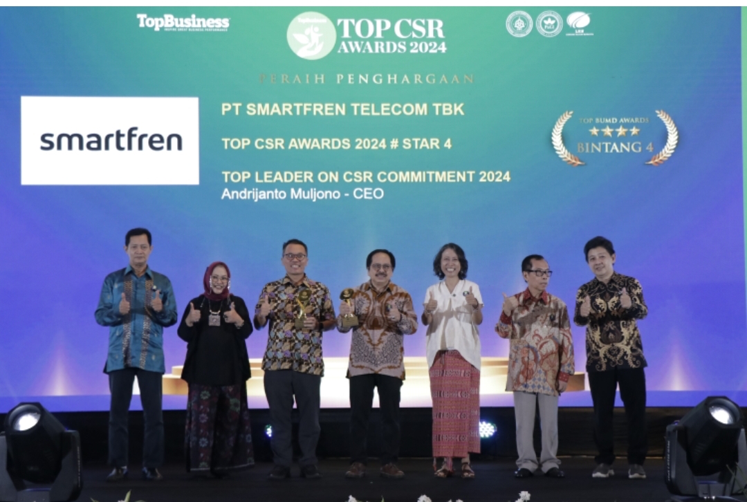 Smartfren Raih TOP CSR Awards 2024 Lewat Pemberdayaan Digital Berbasis Komunitas