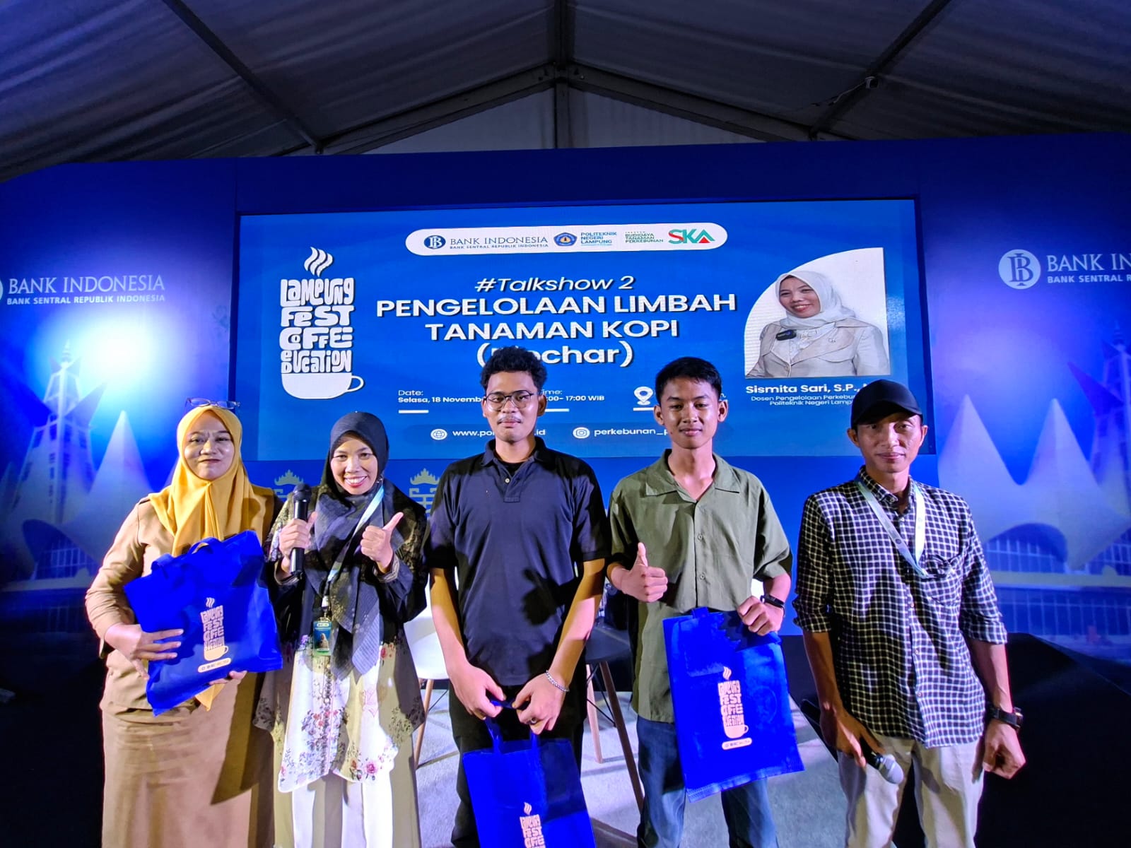 Pengunjung Lampung Fest Belajar Mengolah Limbah Kopi Jadi Produk Hijau