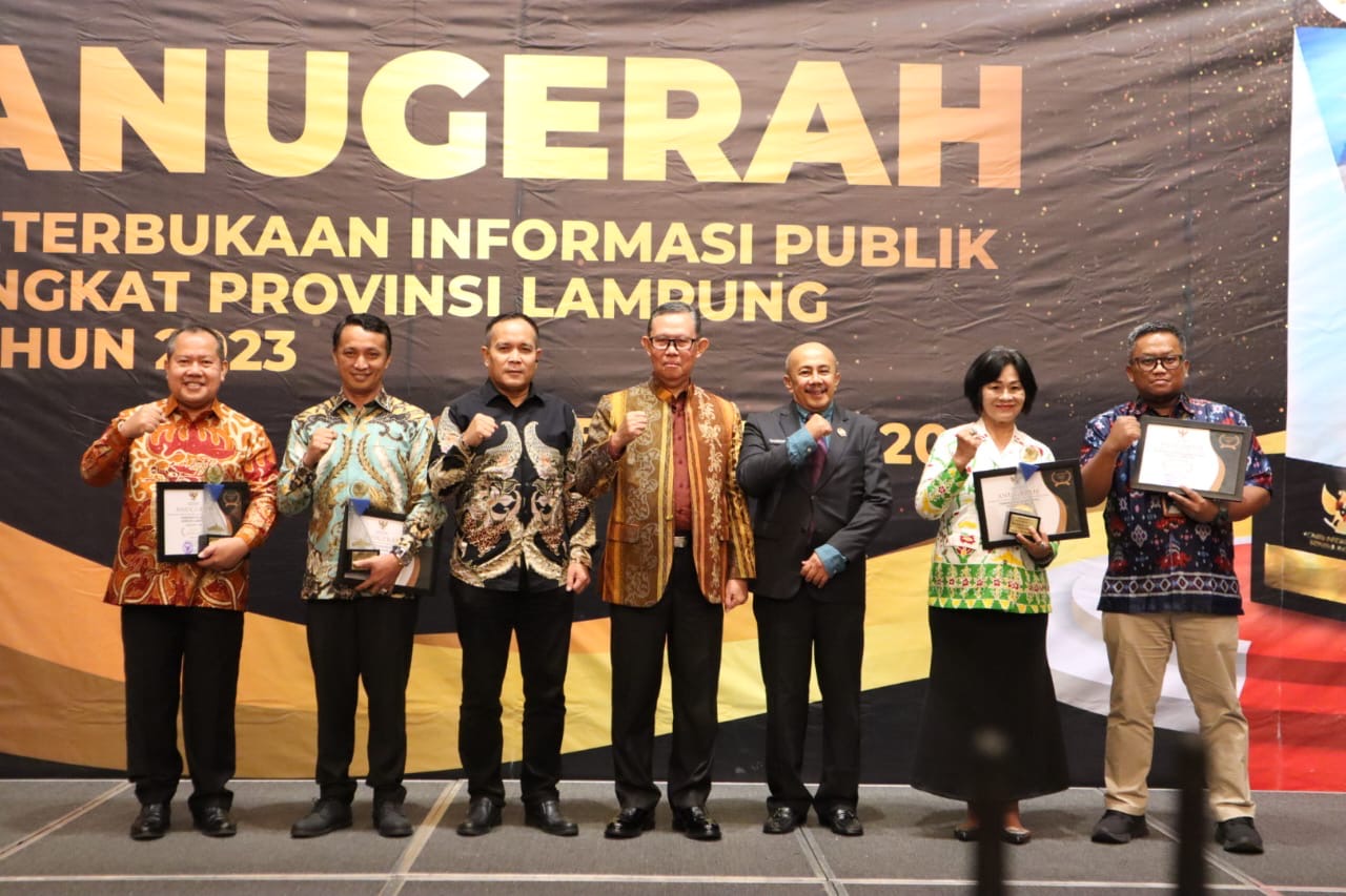 Pemkot Bandar Lampung Meraih Penghargaan Dalam Acara Anugerah Keterbukaan Informasi Publik Tahun 2023