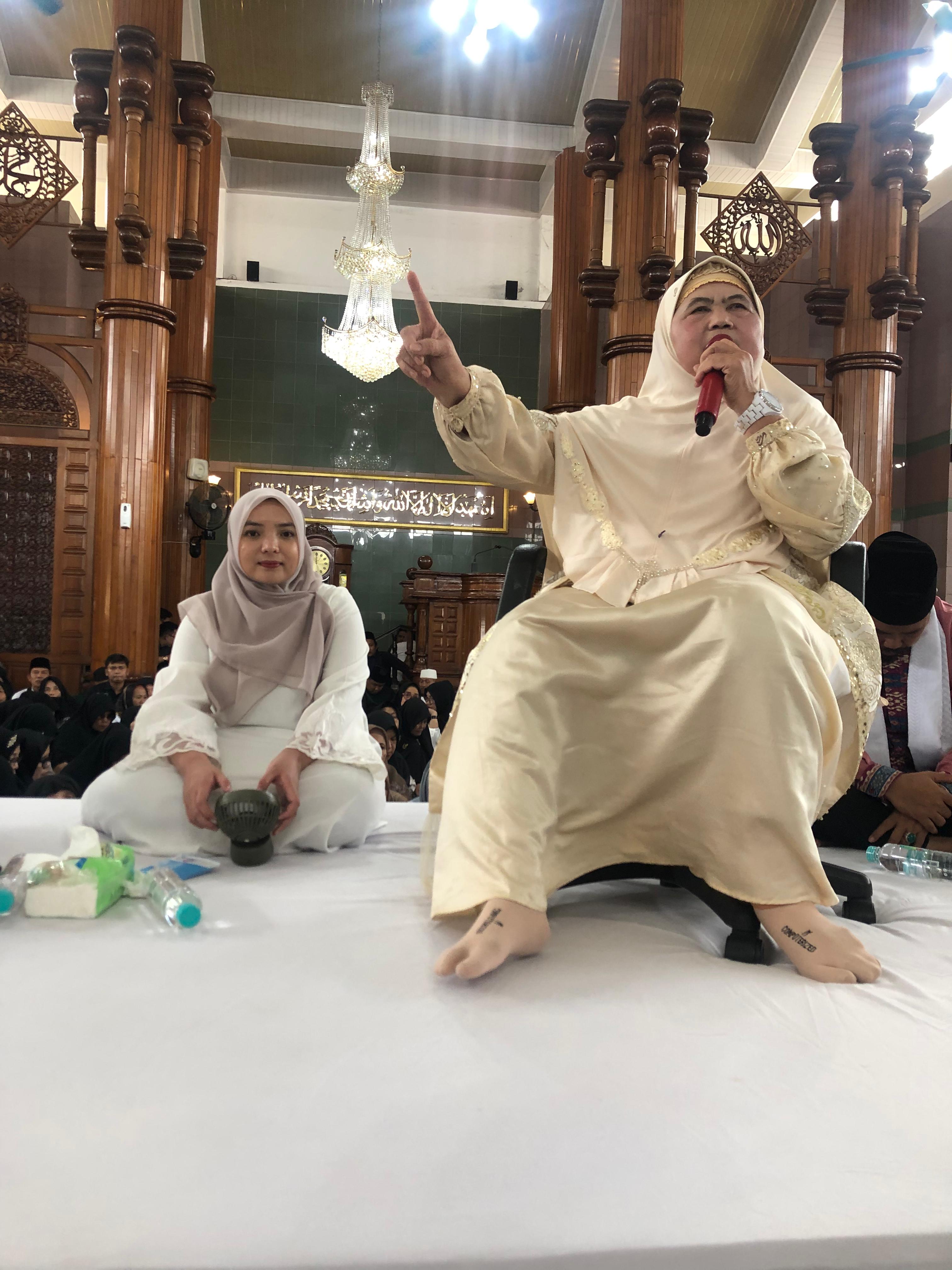 Majelis Taklim Rachmat Hidayat Provinsi Lampung Gelar Tablik Akbar dan Dzikir Bersama Mamah Dedeh