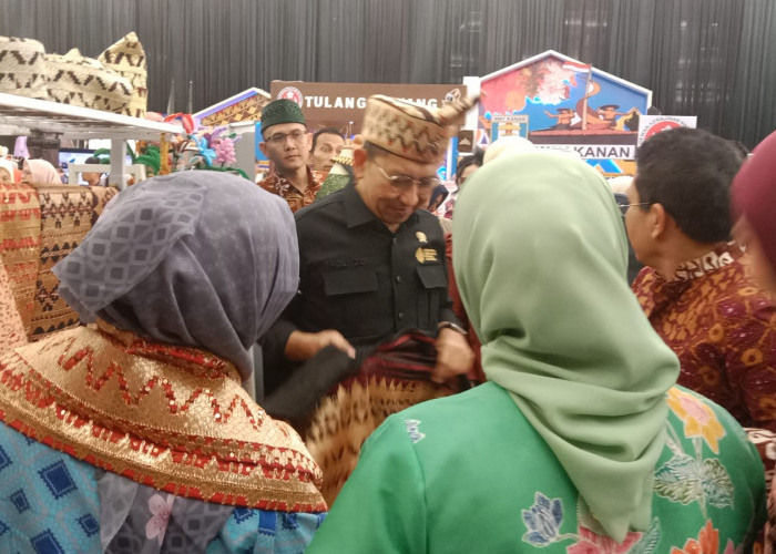 Kunker ke Lampung, Fadli Zon Resmikan Revitalisasi Gedung Koleksi Cagar Budaya 