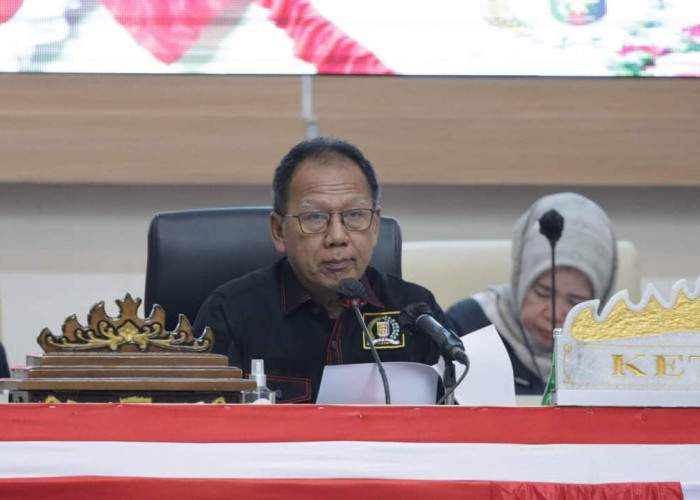 Gubernur Arinal Hadiri Rapat Paripurna DPRD Lampung Lanjutan Pembicaraan Tingkat I