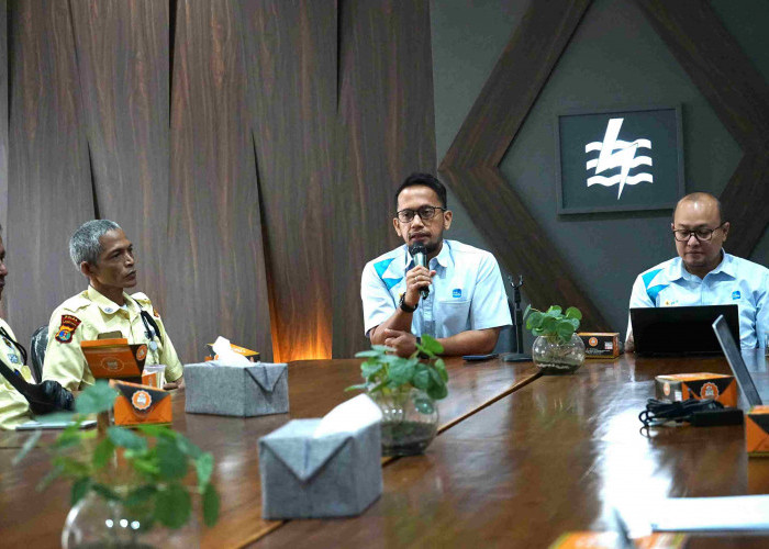 PLN Bekali Petugas Garda Terdepan dengan Pelayanan Prima