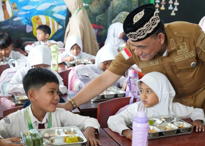 Wali Kota Metro Pastikan Pelaksanaan Program Makan Bergizi Gratis Berjalan Optimal