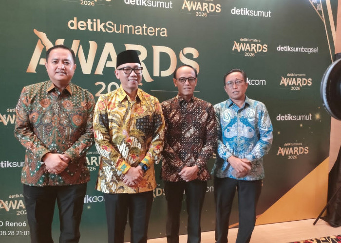 Pemprov Lampung Raih Anugerah Inovasi Pendidikan dari detik.com
