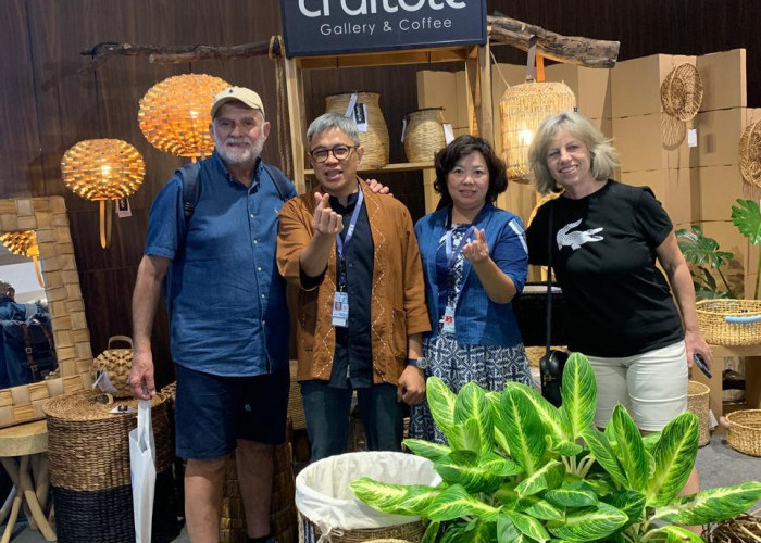 Lewat Program Pemberdayaan BRI, Couplepreneur Ini Sukses Bawa Kerajinan “Craftote” Tembus Pasar Ekspor Asia da