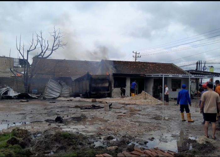 Oknum Polisi Diduga Menuduh Oknum Militer Atas Kepemilikan Gudang Yang Terbakar Di Natar