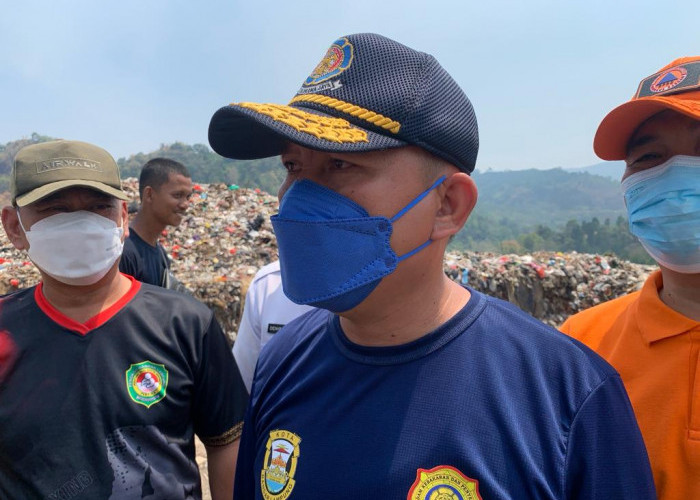  Pemkot Bandar Lampung Tidak Naikan Status Bencana di Kebakaran TPA Bakung