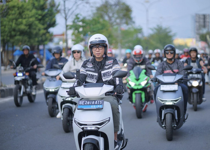 Gubernur Lampung Bersama Ratusan Biker Ramaikan Sunmori, Dorong Promosi Wisata dan Edukasi Safety Riding
