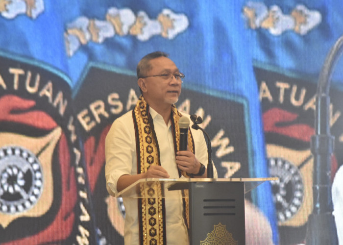 Hadiri HUT ke-55 PWI Provinsi Lampung, Menko Zulhas: Pers Sahabat Pemerintah