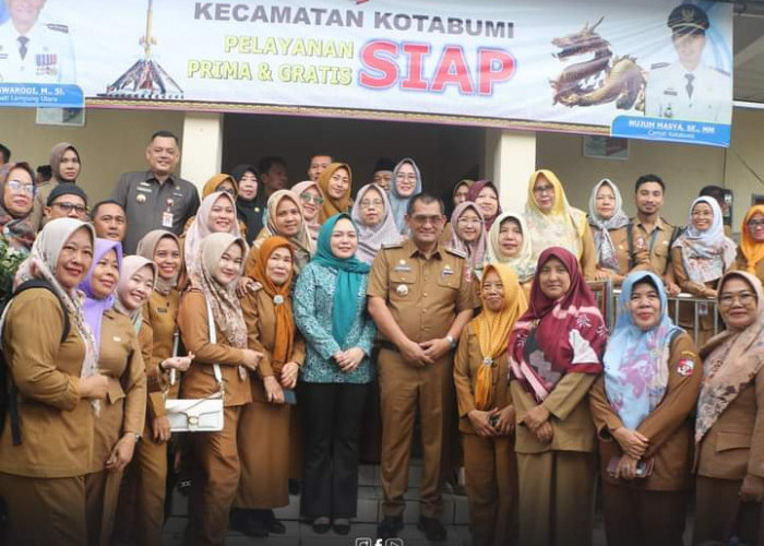 Penjabat (PJ) Bupati LAMPURA Drs Aswarodi M.Si, Launching Bapak Stunting Di Kecamatan Kotabumi Kota