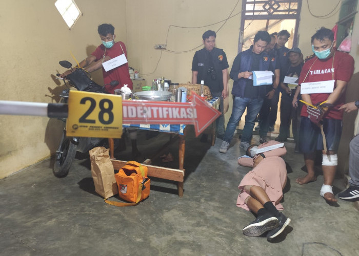Rekonstruksi Pembunuhan Mantan TKW di Lampura, Dua Tersangka Peragakan 35 Adegan Sadis