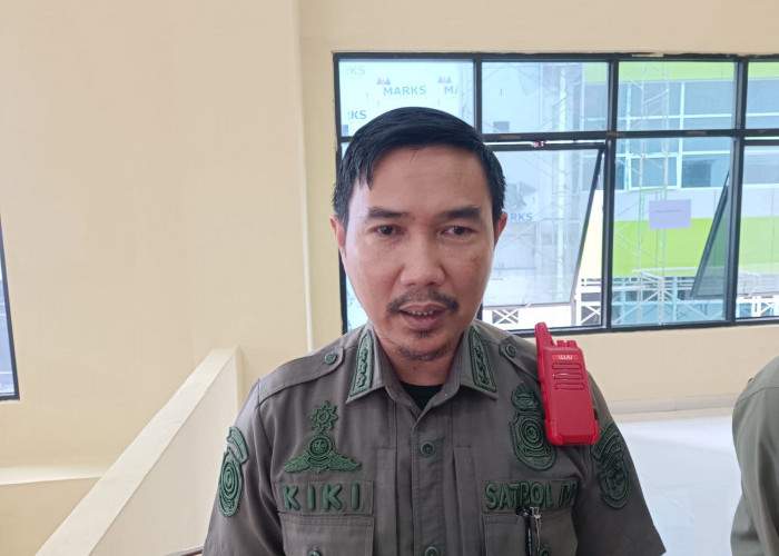 SatPol PP Bandar Lampung Lakukan Pengamanan 24 Jam di Pasar Pasir Gintung