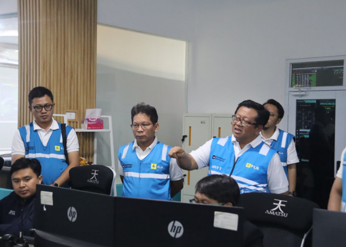 GM PLN UID Lampung Pantau Sistem Kelistrikan, Pastikan Pasokan Andal Jelang HUT ke-81 RI