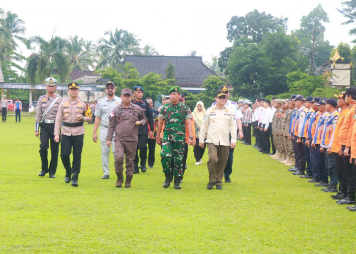 Kapolres Lampung Timur Pimpin Apel Gelar Pasukan Ops Ketupat Krakatau 2025