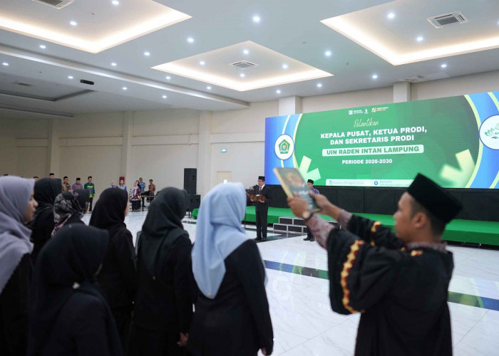 Rektor Lantik Kepala Pusat serta Ketua dan Sekretaris Program Studi Periode 2026–2030